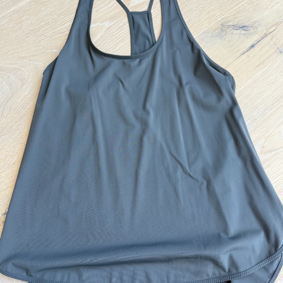 Lululemon On the run Tank Top Gray Size 4 - Picture 3 of 3
